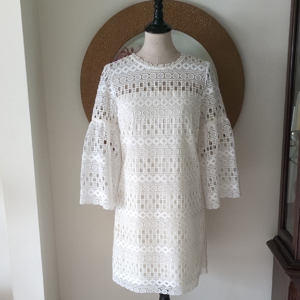 Laundry By Shelli Segal White Bell Sleeve Sheath Dress - Picture 1 of 9